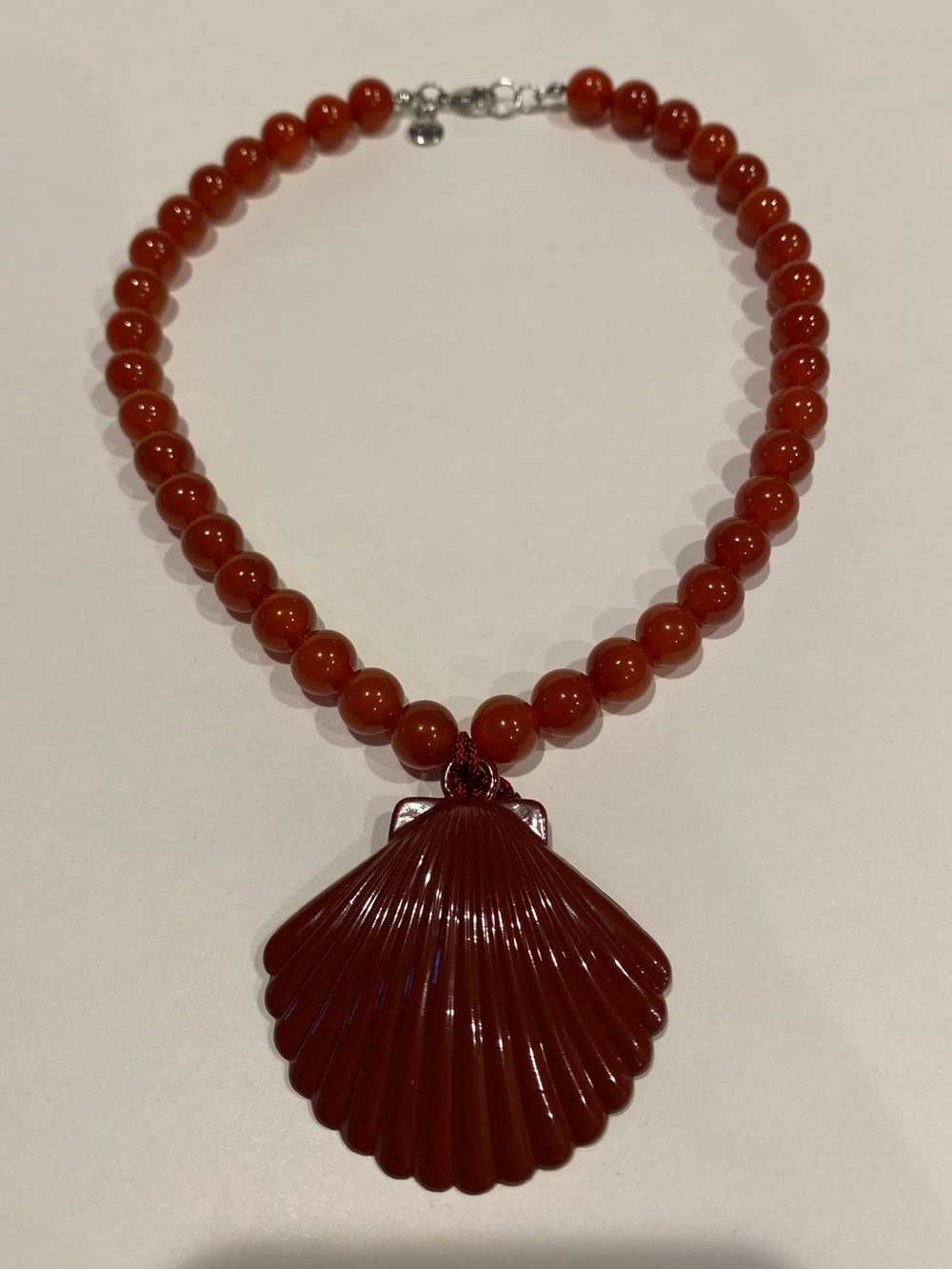 NEW Mayamar Natural Red Agate Beaded Shell Pendant Necklace Coastal Boho Beachy